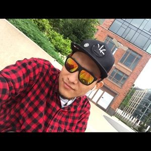 Meet your Posher, Hugo